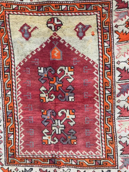 ANTIQUE RUG - ADDITIONAL PHOTO 3
