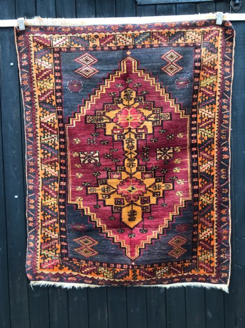 antique rug - CATEGORY: ANTIQUE RUGS - DATED EDWARDIAN