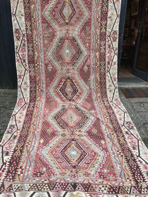 ANTIQUE KILIM RUG - ADDITIONAL PHOTO 1