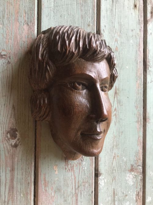 EARLY OAK CARVING - ADDITIONAL PHOTO 1