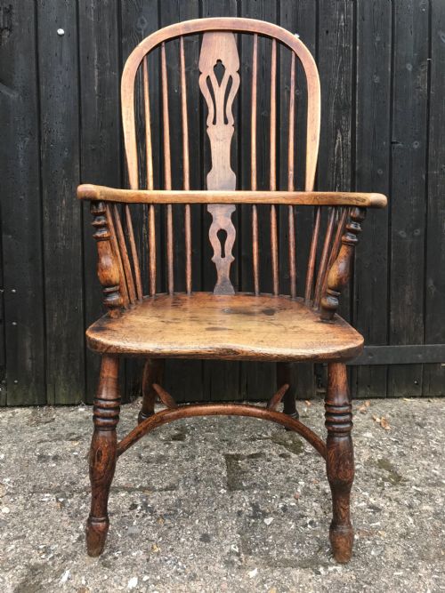 antique windsor chair - CATEGORY: ANTIQUE CHAIRS - DATED 19TH CENTURY