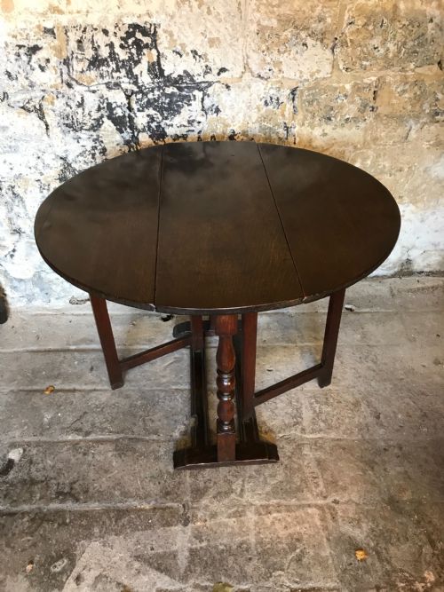 OAK GATELEG SIDE TABLE - ADDITIONAL PHOTO 1