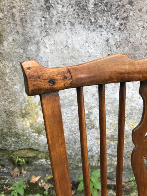 ANTIQUE WINDSOR CHAIR - ADDITIONAL PHOTO 3