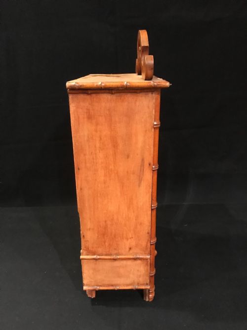 TABLE TOP CUPBOARD - ADDITIONAL PHOTO 2