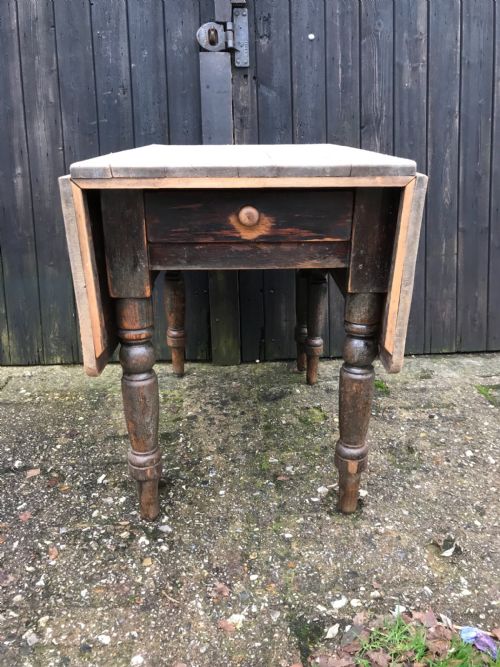 ANTIQUE PINE TABLE - ADDITIONAL PHOTO 2
