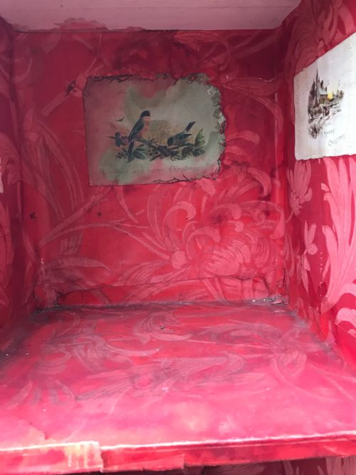 ANTIQUE DOLLS HOUSE - ADDITIONAL PHOTO 9