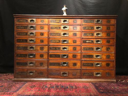 antique haberdashery bank of drawers - CATEGORY: ANTIQUE CABINETS - DATED 19TH CENTURY