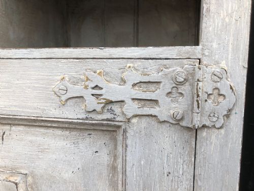 ANTIQUE PAINTED WALL CUPBOARD - ADDITIONAL PHOTO 5