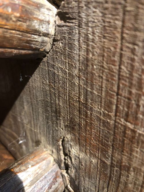 PRIMITIVE SLAB TOP STOOL - ADDITIONAL PHOTO 6