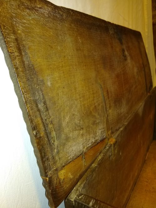 16TH CENTURY OAK PLANK COFFER - ADDITIONAL PHOTO 6