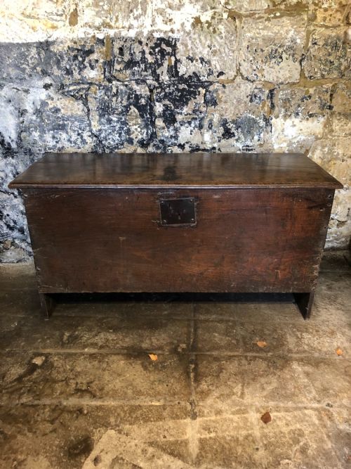 EARLY OAK COFFER - ADDITIONAL PHOTO 2