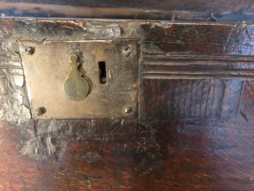 EARLY OAK COFFER - ADDITIONAL PHOTO 8