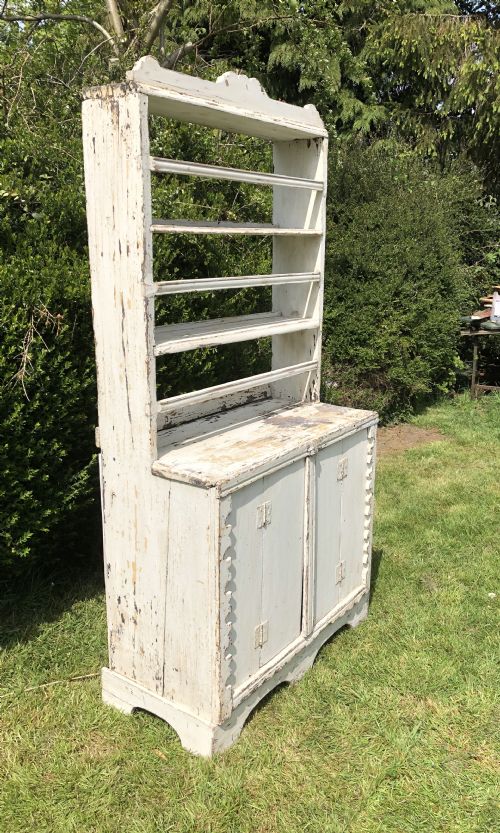 PRIMITIVE DRESSER - ADDITIONAL PHOTO 3