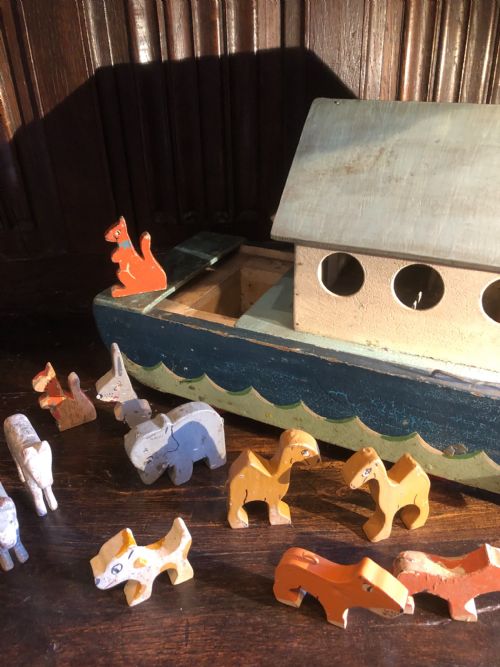 WOODEN ARK AND ANIMALS - ADDITIONAL PHOTO 4