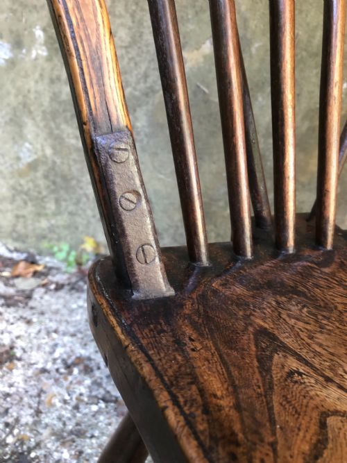 PAIR OF ANTIQUE COUNTRY CHAIRS - ADDITIONAL PHOTO 5