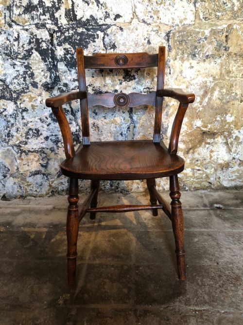 CHILDS WINDSOR CHAIR - ADDITIONAL PHOTO 2
