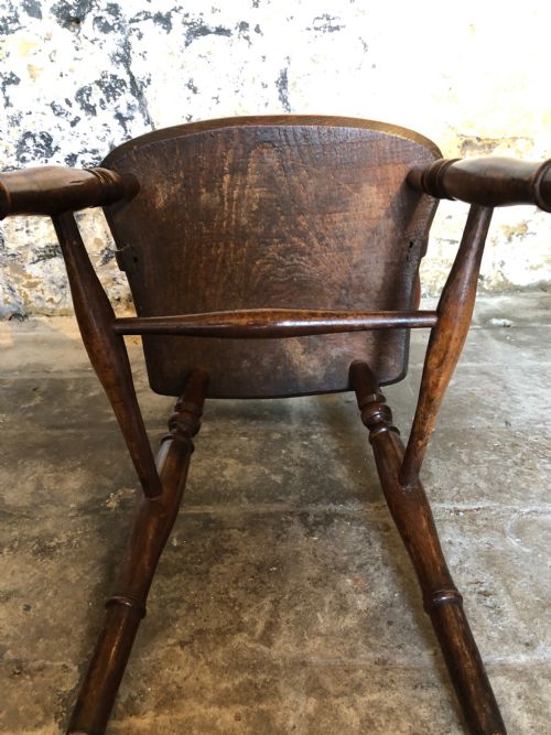 CHILDS WINDSOR CHAIR - ADDITIONAL PHOTO 9