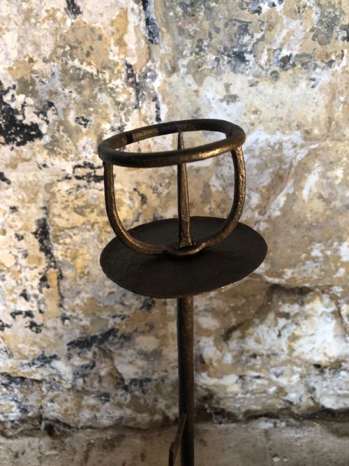 LARGE 18TH CENTURY IRON CANDLESTICK - ADDITIONAL PHOTO 3