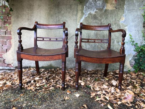 PAIR OF REGENCY CHAIRS - ADDITIONAL PHOTO 1