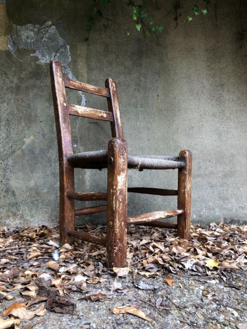 antique irish sugan chair - CATEGORY: ANTIQUE CHAIRS - DATED 19TH CENTURY