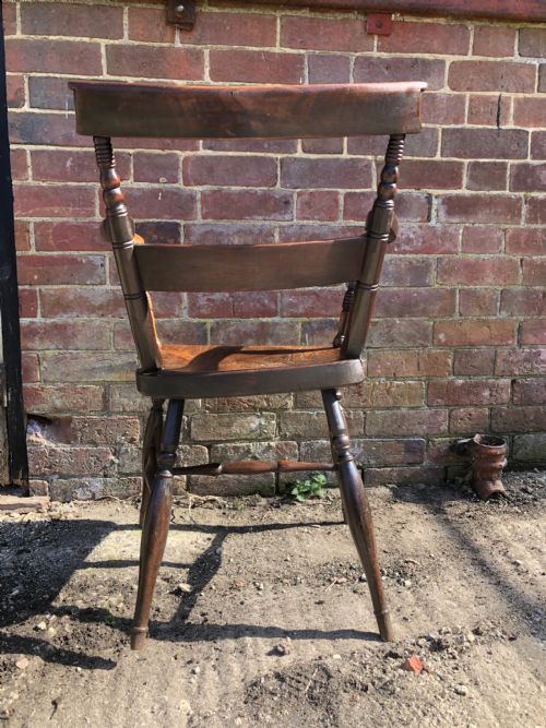 ANTIQUE COUNTRY CHAIR - ADDITIONAL PHOTO 3