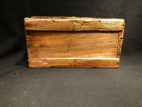 ANTIQUE SMALL LEATHER CHEST - ADDITIONAL PHOTO 7