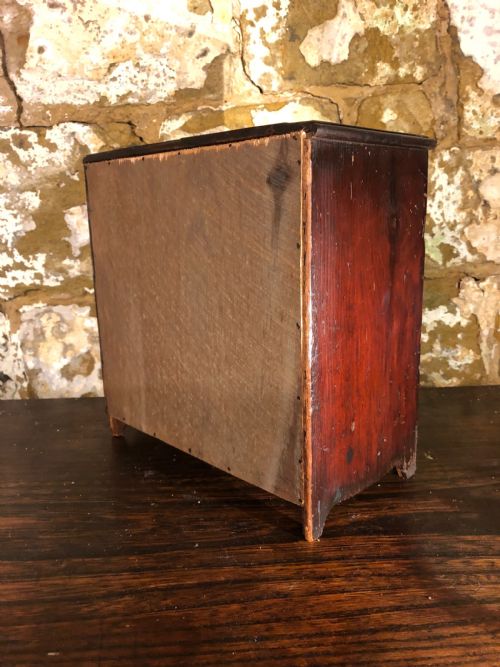 MINIATUREAPPRENTICE CHEST OF DRAWERS - ADDITIONAL PHOTO 6