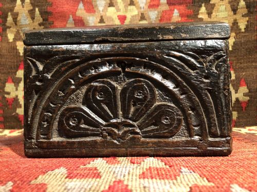 EARLY OAK SMALL BOX - ADDITIONAL PHOTO 1