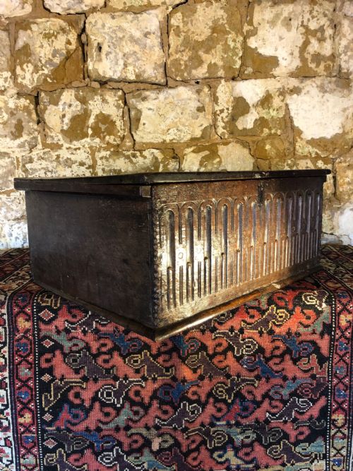 early oak bible box - CATEGORY: ANTIQUE BOXES - DATED 18TH CENTURY