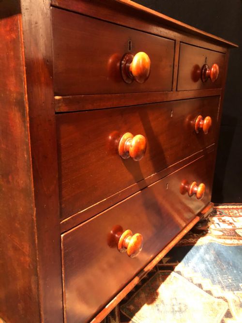 ANTIQUE CHEST OF DRAWERS - ADDITIONAL PHOTO 5