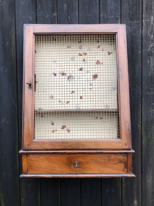 ANTIQUE WALL CUPBOARD - ADDITIONAL PHOTO 1