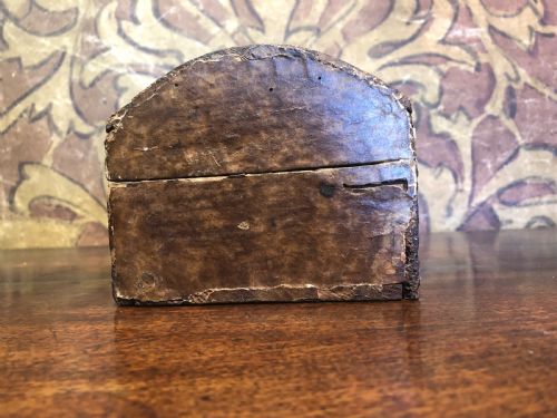 SMALL ANTIQUE TRUNK - ADDITIONAL PHOTO 6