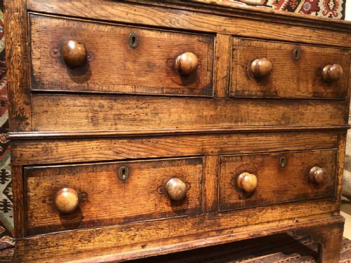 ANTIQUE COUNTRY CHEST OF DRAWERS - ADDITIONAL PHOTO 4