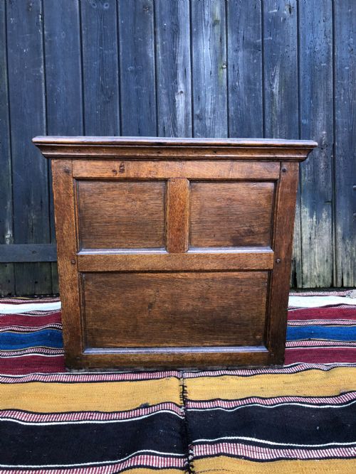 EARLY OAK CHEST - ADDITIONAL PHOTO 1