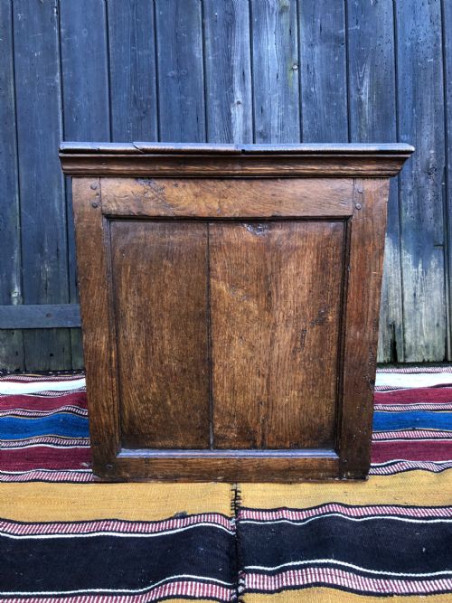 EARLY OAK CHEST - ADDITIONAL PHOTO 6