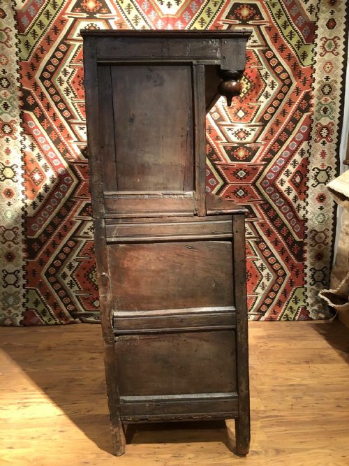 ANTIQUE PRESS CUPBOARD - ADDITIONAL PHOTO 4