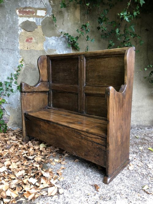 ANTIQUE PRIMITIVE SETTLE - ADDITIONAL PHOTO 10