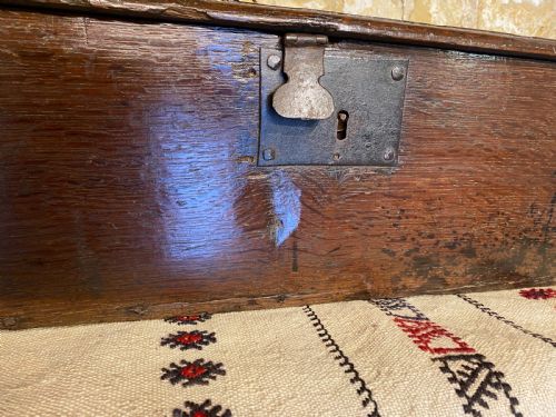 ANTIQUE OAK BOX - ADDITIONAL PHOTO 3