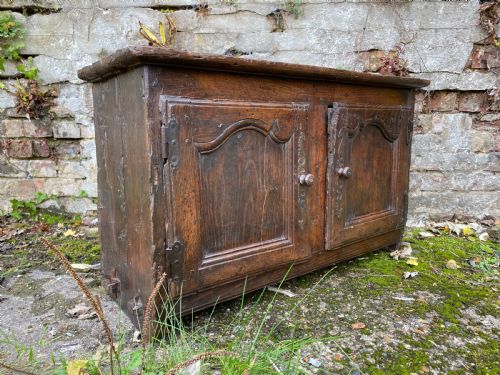 antique cupboard - CATEGORY: ANTIQUE SIDEBOARDS - DATED 18TH CENTURY
