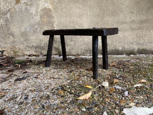 PRIMITIVE STOOL - ADDITIONAL PHOTO 3