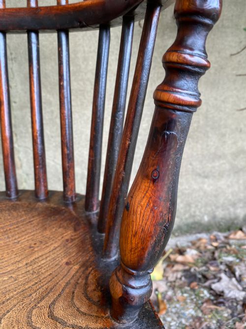 ANTIQUE WINDSOR CHAIR - ADDITIONAL PHOTO 5