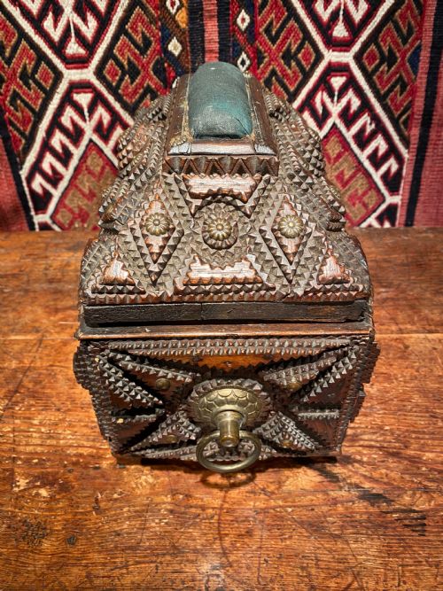 ANTIQUE TRAMP WORK BOX - ADDITIONAL PHOTO 6