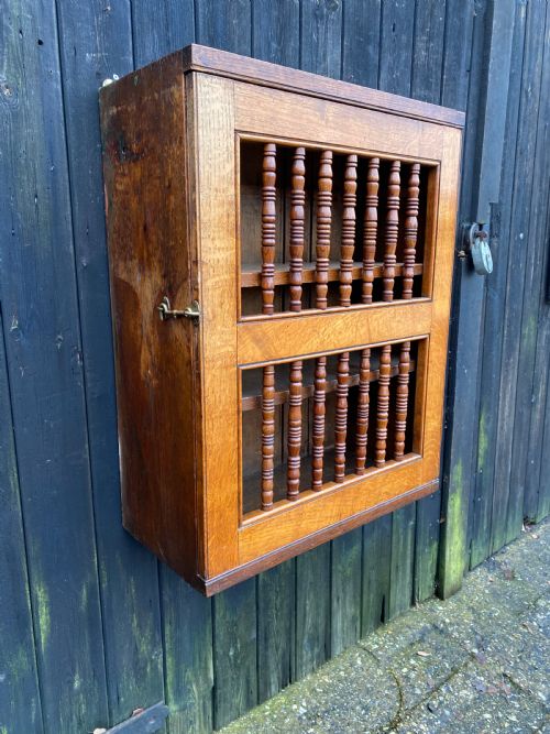 ANTIQUE MURAL CUPBOARD - ADDITIONAL PHOTO 2
