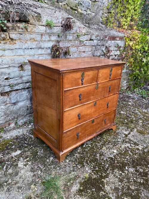 ANTIQUE CHEST OF DRAWERS - ADDITIONAL PHOTO 7
