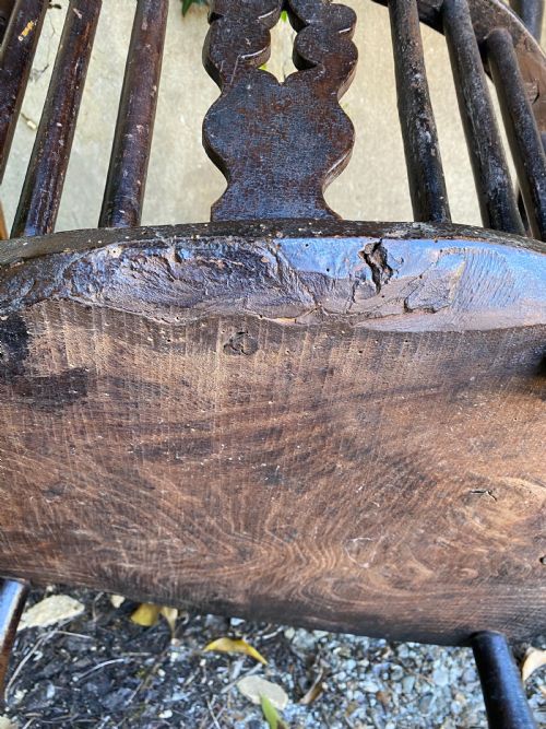 ANTIQUE WINDSOR CHAIR - ADDITIONAL PHOTO 12