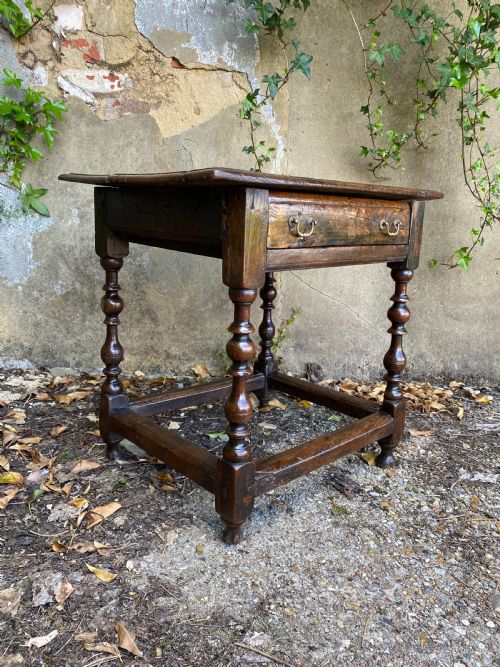 EARLY OAK TABLE - ADDITIONAL PHOTO 10