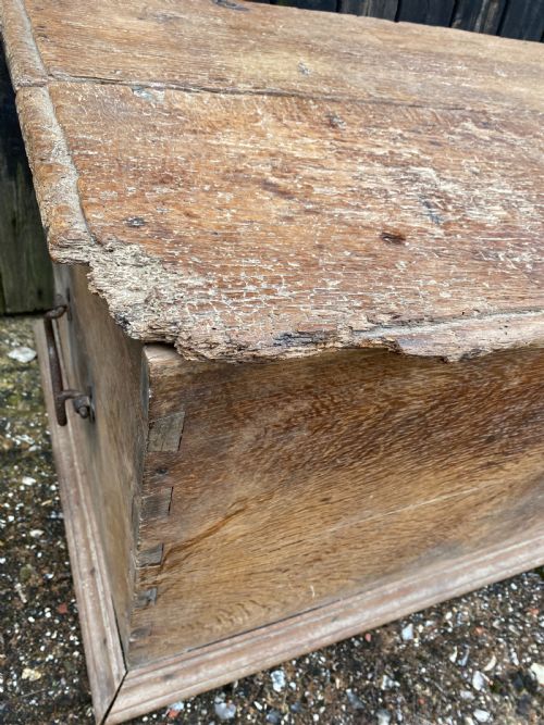 ANTIQUE OAK CHEST - ADDITIONAL PHOTO 18