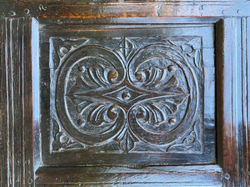 EARLY OAK COFFER - ADDITIONAL PHOTO 6