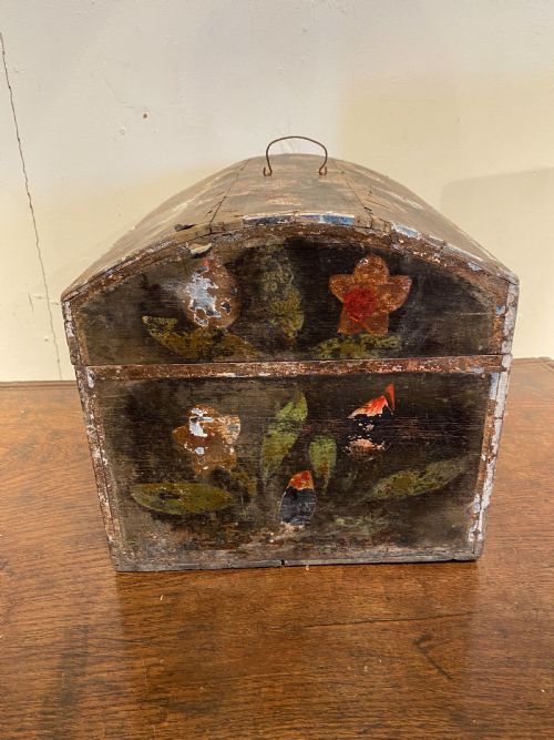ANTIQUE MARRIAGE CHEST - ADDITIONAL PHOTO 10