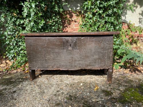 EARLY OAK COFFER - ADDITIONAL PHOTO 2
